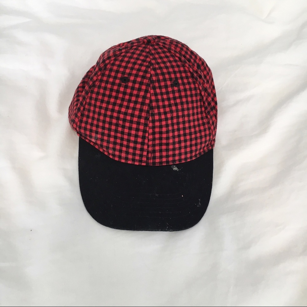 checkered hat